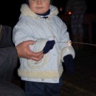 Wspólne ubieranie choinki