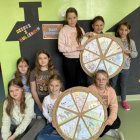 Uczniowie SP w Kłaju poznali wioskę Bullerbyn