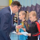 Wręczenie nagród w międzyszkolnych zawodach klas sportowych w rock’n’rollu akrobatycznym