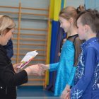 Wręczenie nagród w międzyszkolnych zawodach klas sportowych w rock’n’rollu akrobatycznym