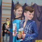 Wręczenie nagród w międzyszkolnych zawodach klas sportowych w rock’n’rollu akrobatycznym