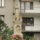 Kapliczka Matki Boskiej w Szarowie