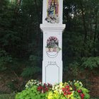 Kapliczka przy ulicy tzw. Podlas w Gruszkach