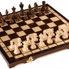 Symultana Szachowa  z Arcymistrzem Kamilem Mitoniem