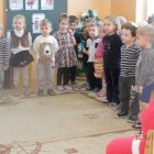 Spotkanie dąbrowskich przedszkolaków z Mikołajem