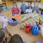Pracowita Wiosna w przedszkolu w Dąbrowie