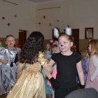 Wszyscy bawią się wspaniale jak co roku w karnawale