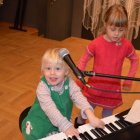 Podwieczorek z muzyką i fraszką
