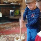 Pszczółki z przedszkola z Dąbrowy w gospodarstwie agroturystycznym
