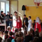 "Święci" w Szkole Podstawowej w Grodkowicach