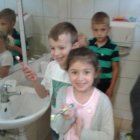 „Zdrowe zęby mam, bo zawsze o nie dbam”