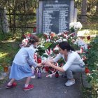 Wizyta w Puszczy Niepołomickiej na Grobach Żołnierzy