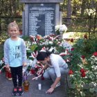 Wizyta w Puszczy Niepołomickiej na Grobach Żołnierzy