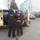 Policja uderza w gang narkotykowy. Zatrzymano 11 osób