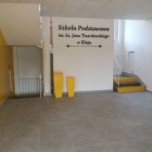 Wakacyjne prace w szkole podstawowej w Kłaju