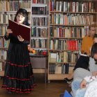 Z muzyką i tańcem przez kontynenty - Wieczór poetycki z Elżbietą Bednarczyk