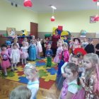 Bal karnawałowy połączony z Walentynkami w szarowskim przedszkolu