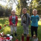 Wizyta w Puszczy Niepołomickiej na grobach żołnierzy