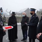 Wóz strażacki oficjalnie przekazany druhom z Szarowa