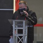 Wóz strażacki oficjalnie przekazany druhom z Szarowa