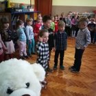 Jak obchodziły „dzień pluszowego misia” przedszkolaki z Szarowa?