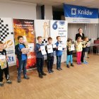 Zawodnik "Szachownicy" zdobywa pierwsze miejsce w Międzynarodowym turnieju "Szachy i Nauka"