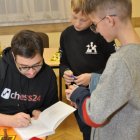 Vce Mistrz Europy w Szachach na zajęciach w WDK w Szarowie