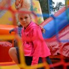 Barwne szaleństwo i duża dawka nauki poprzez zabawę, czyli EkoPiknik w Szarowie