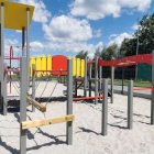 W Szarowie powstał plac zabaw i siłownia zewnętrzna