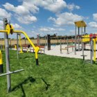 W Szarowie powstał plac zabaw i siłownia zewnętrzna