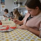 Kolorowe marmurki i dzieła z zimnej porcelany powstały w GCK-u