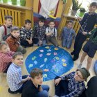 Uczniowie SP w Kłaju poznali wioskę Bullerbyn