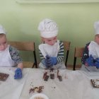Warsztaty czekoladowe w Przedszkolu w Kłaju