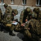 Strzały w szkole – ćwiczenia gwardzistów i Terytorialsów