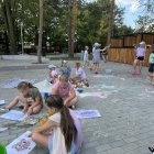 To były kreatywne dni – Akcja Lato „NIEZŁA SZTUKA” w GCK w Kłaju.