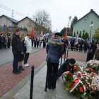 Obchody Dnia Niepodległości w Brzeziu przy pomniku J. Piłsudskiego. 