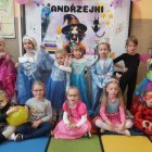 Andrzejki w Przedszkolu w Szarowie.