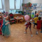 „Bal na sto par…” – karnawał w Przedszkolu w Brzeziu.