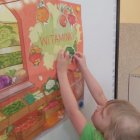 Przedszkolaki z Szarowa biorą udział w Projekcie Edukacyjnym „WITAMINKI” promującym zdrowe odżywianie.