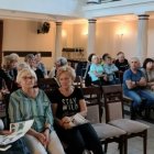 Z życia UTW w Kłaju – Wykład -„Nie daj się oszukać”.