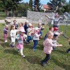 Wycieczka przedszkolaków z Grodkowic do AlpacaPark w Przebieczanach.