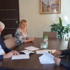 Podpisano umowę na przebudowę zbiornika retencyjnego w Szarowie.