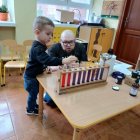 Warsztaty chemiczne w Przedszkolu w Brzeziu.