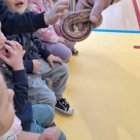 Żywa lekcja zoologii w Szkole Podstawowej i Przedszkolu w Grodkowicach – Edukacja przez doświadczenie.