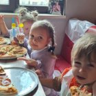 Wycieczka Misiów i Skrzatów z Grodkowic do Pizzerii Da Grasso.